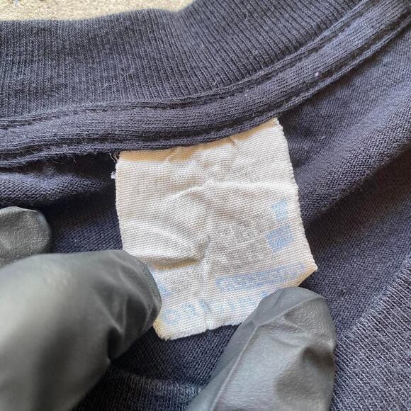 Vintage 1998 Il Primo Bacio First Kiss Angels T-Shirt. Size XXL - Picture 4 of 4